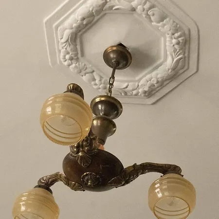 Agnes Остенде